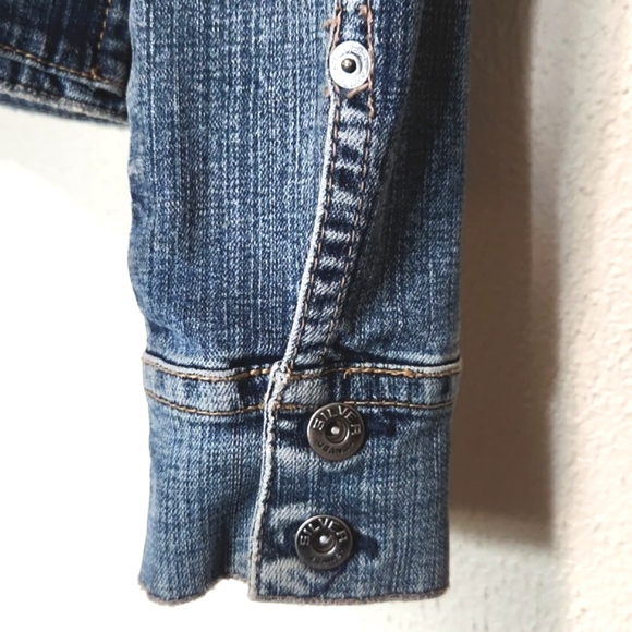 Y2K Silver Jeans Denim Button Up Cropped Fitted Jacket Women's Size Large - Picture 11 of 15